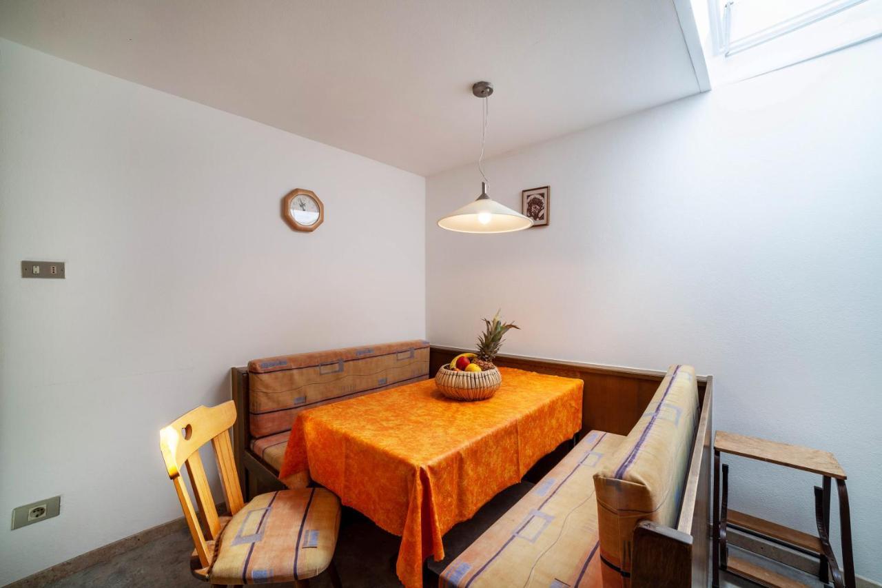 Rieglhof Apartment Kuekennest Caprone Екстер'єр фото